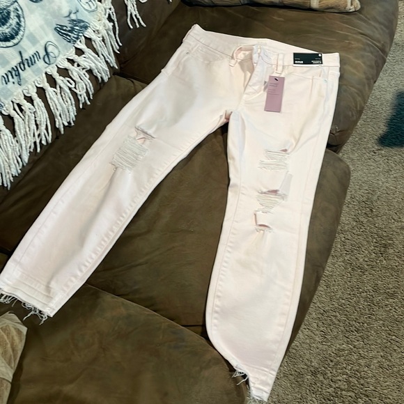 ANA A New Approach Skinny Ankle Mid-Rise Slim Fit Ankle Length Light Pink NEW - Picture 1 of 3